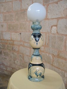 Lampe façon vieille faîence